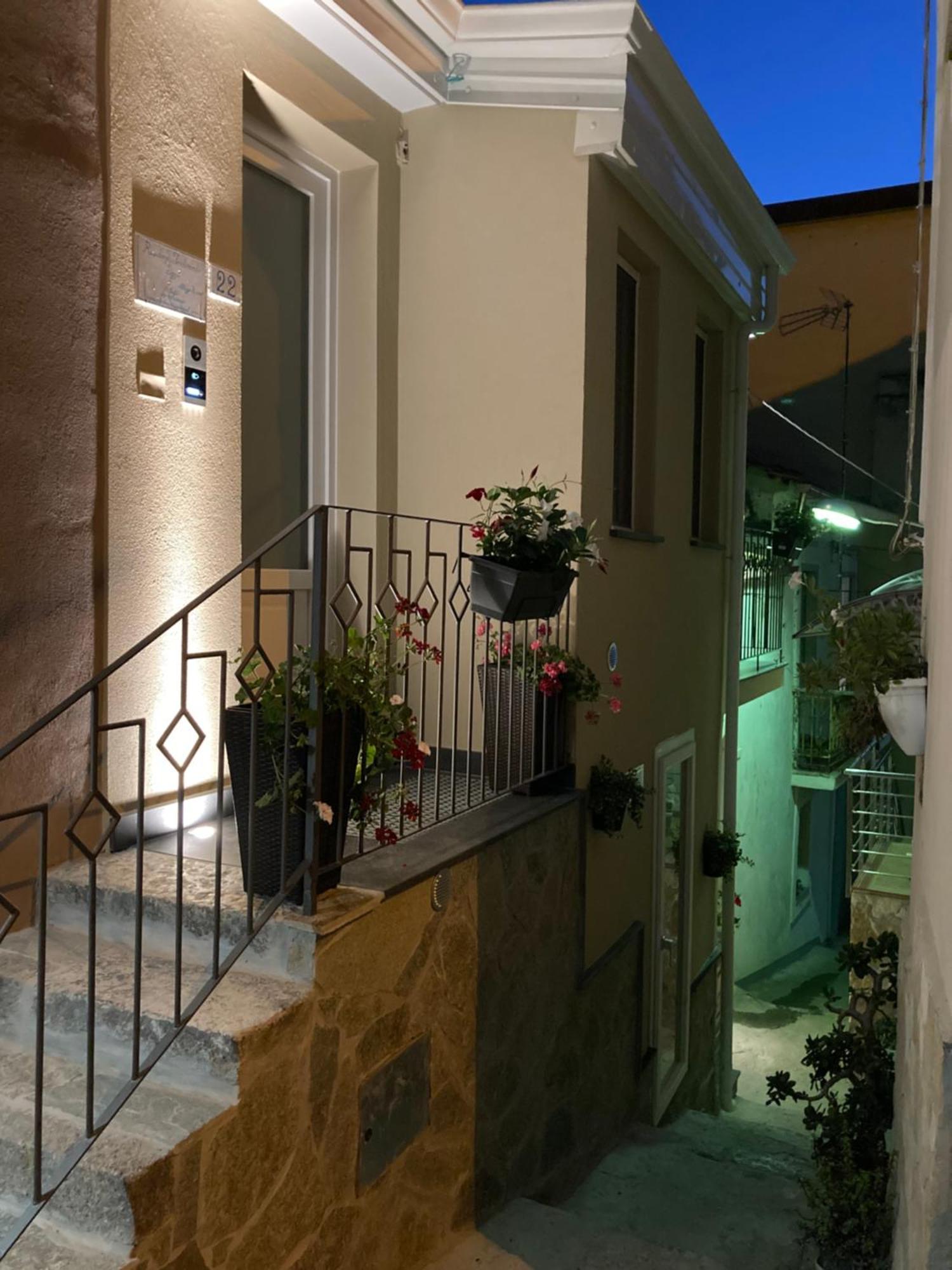 Residenza Ferdinando - 40M Dal Mare Apartamento Pizzo  Exterior foto