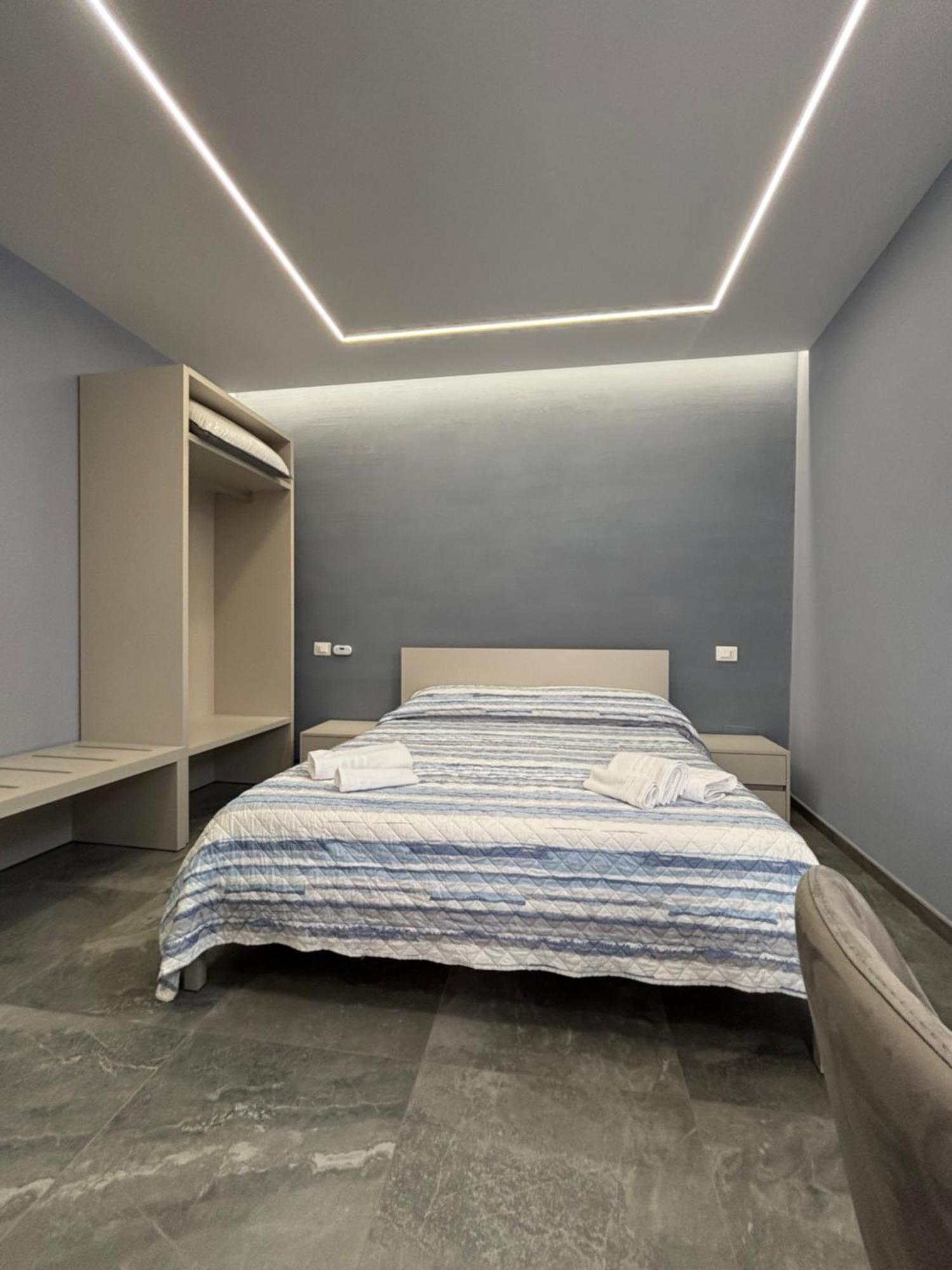 Residenza Ferdinando - 40M Dal Mare Apartamento Pizzo  Exterior foto